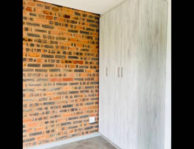 2 BEDROOM PROPERTY TO RENT IN TOWN HILL